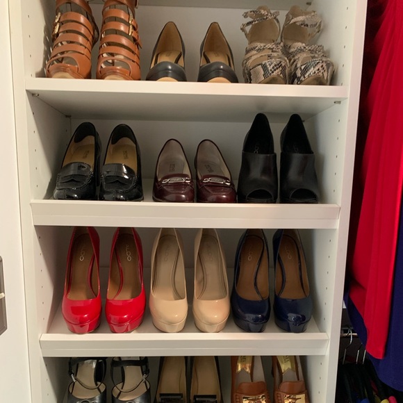 💙ALDO Navy Blue Heels💙 - Picture 2 of 7